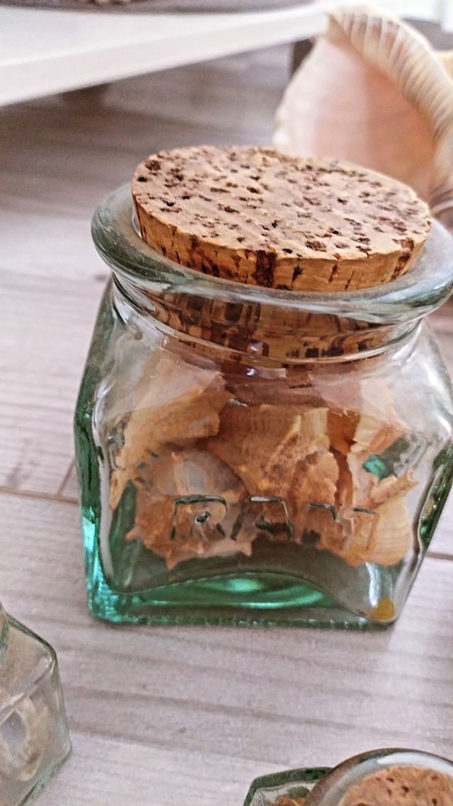 decoración con conchas y cristales