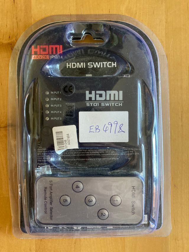 Switch HDMI 5 porte con telecomando+cavo