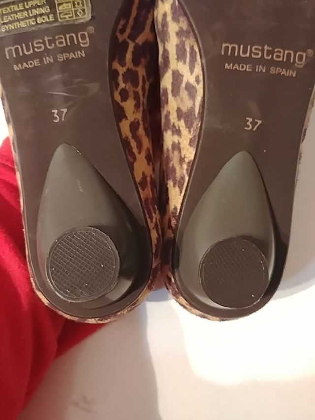 Zapatos Mustang pelito leopardo T.37 NUEVOS