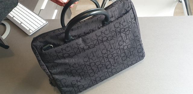 maletín calvin klein