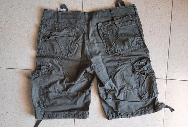 Pantalón corto cargo "De puta madre"