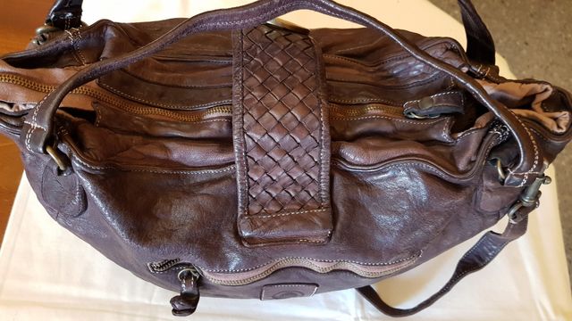 Bolso autentico de piel italiano nuevo