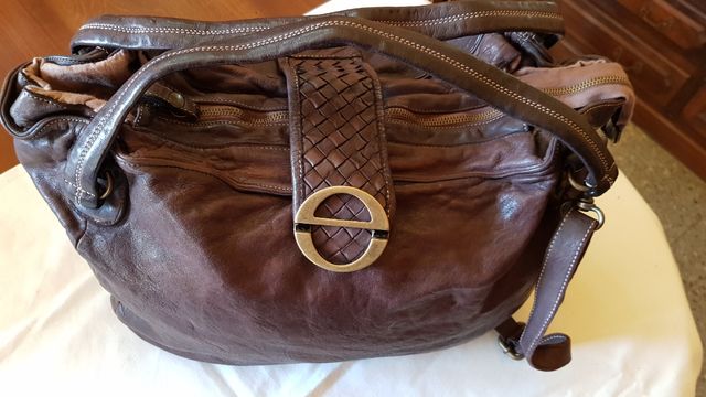 Bolso autentico de piel italiano nuevo