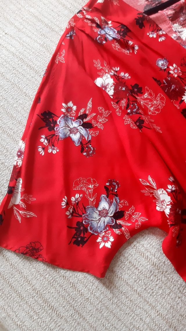 Kimono "Nueva Temporada". Nuevo con etiqueta.