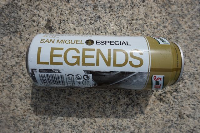 Lata cerveza Ángel Nieto edición especial.