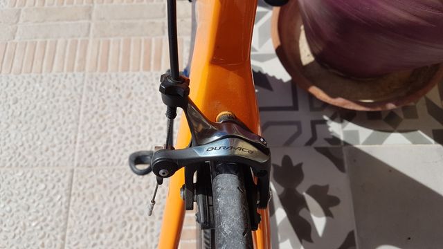 Cama juvenil con mesita