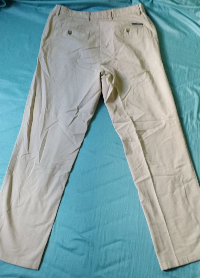 Pantalón Beige Talla 44