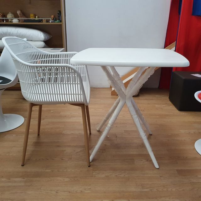 NUOVO tavolo all'aperto prima di 159€