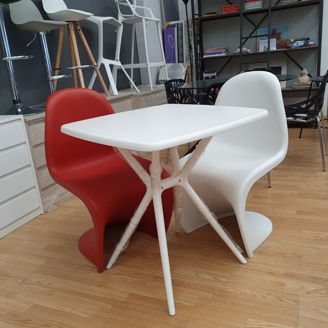 NUOVO tavolo all'aperto prima di 159€