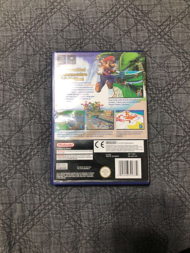 Super  Mario sunshine nintendo game cube