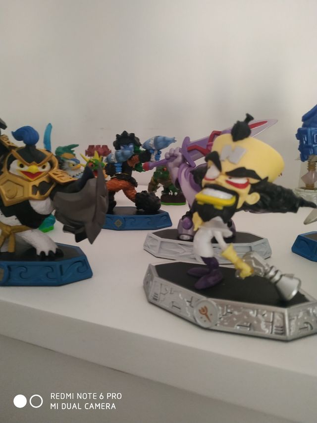 Skylinder diferentes