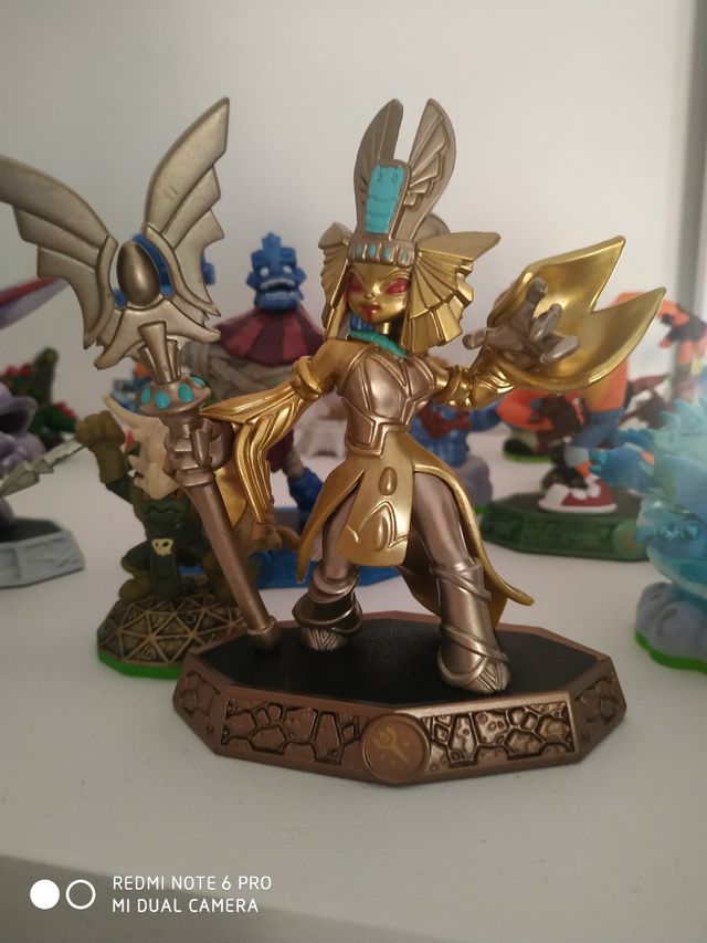 Skylinder diferentes