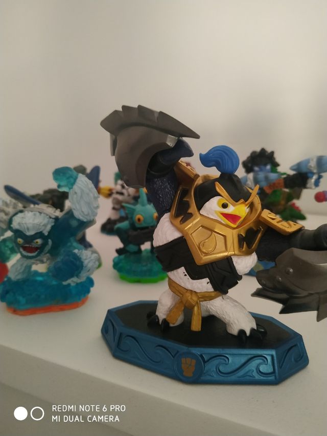 Skylinder diferentes