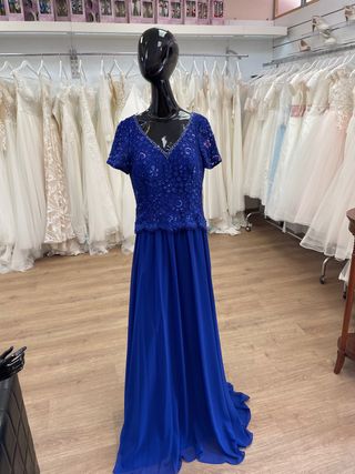 Vestido fiesta señora de segunda mano por 99 EUR en Torrevieja en WALLAPOP