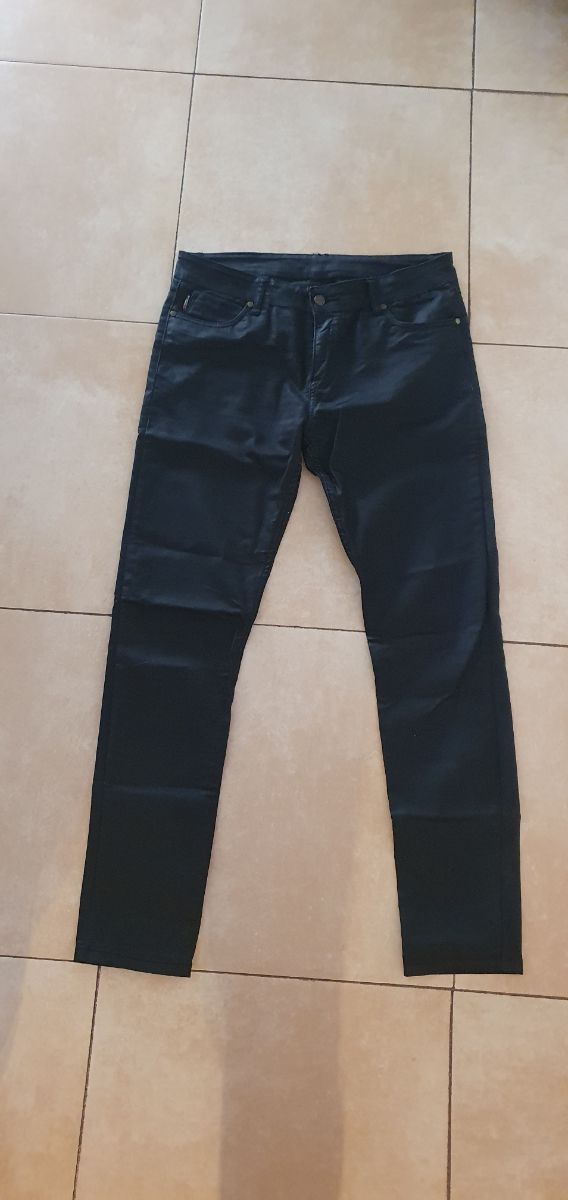 pantalones" Spagnolo"