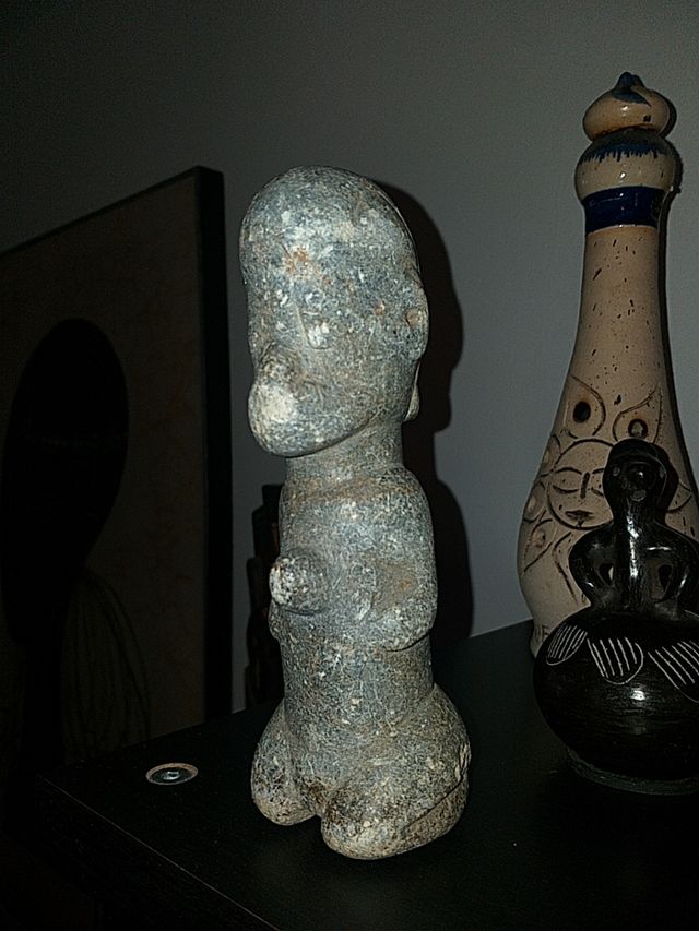 pieza original nomoli Sierra Leona