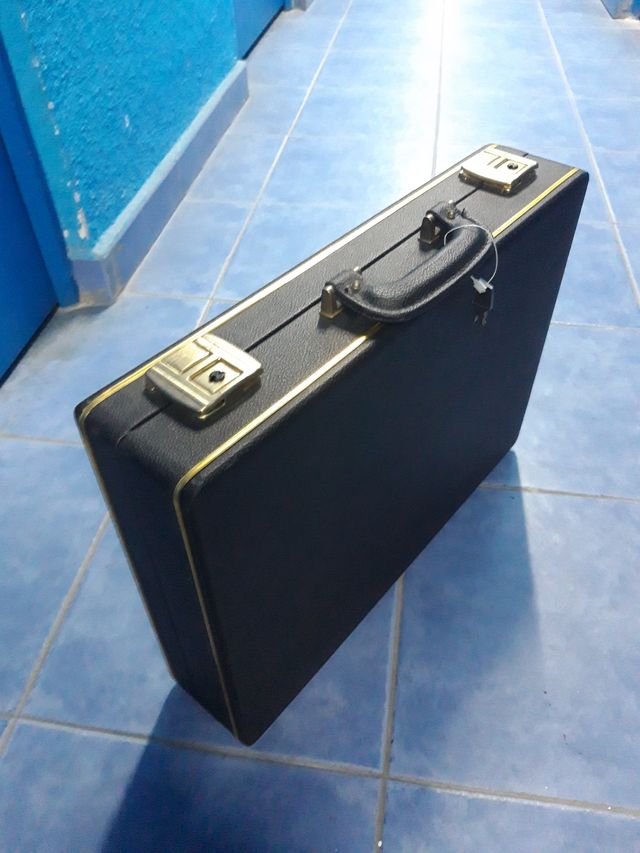 ⭐ Valigetta con 2 chiavi 🎁