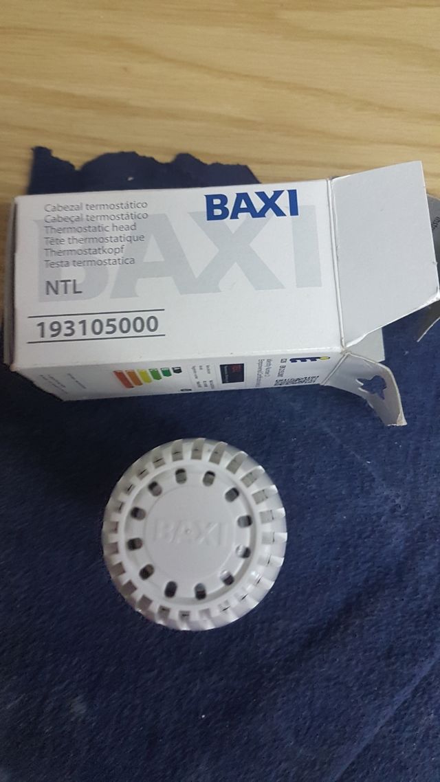 Cabezal termostático.