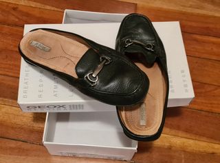 Zuecos GEOX de segunda mano por 10 EUR en Bilbao en WALLAPOP