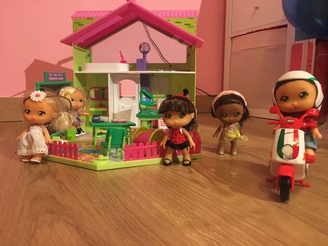 El cole de barriguitas y 4 barriguitas