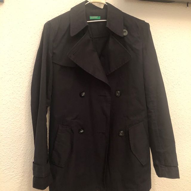 Gabardina corta azul marino