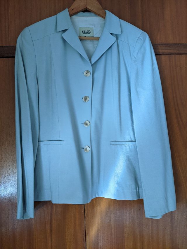 Traje de chaqueta y pantalon