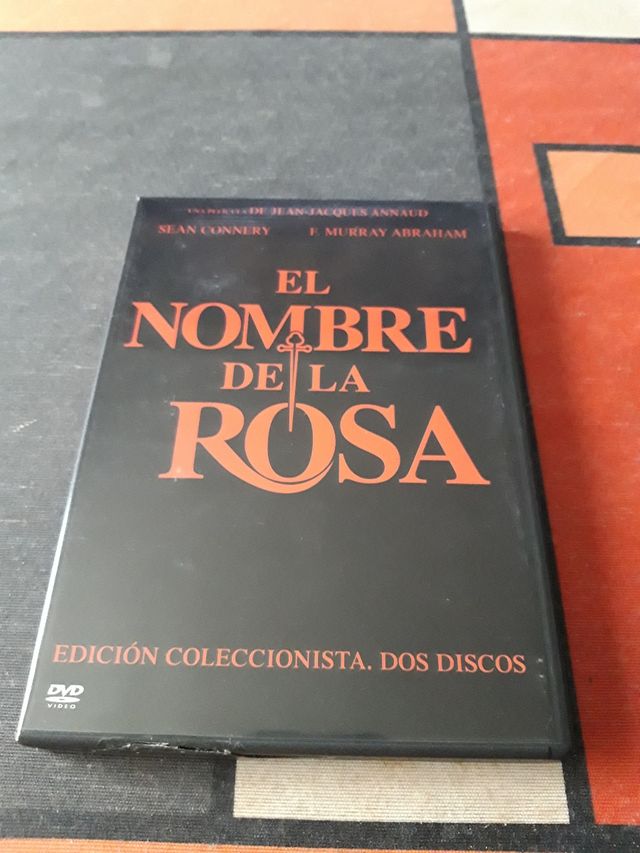 🟣 Il nome della rosa