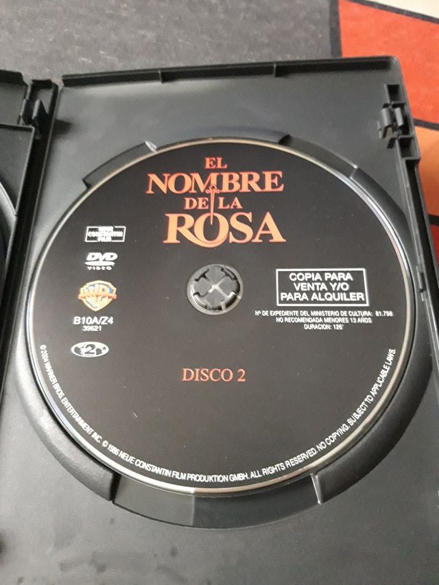 🟣 Il nome della rosa