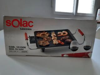 Plancha de asar Solac PA5250 Sanisima Duo de segunda mano por 24 EUR en  Sevilla en WALLAPOP