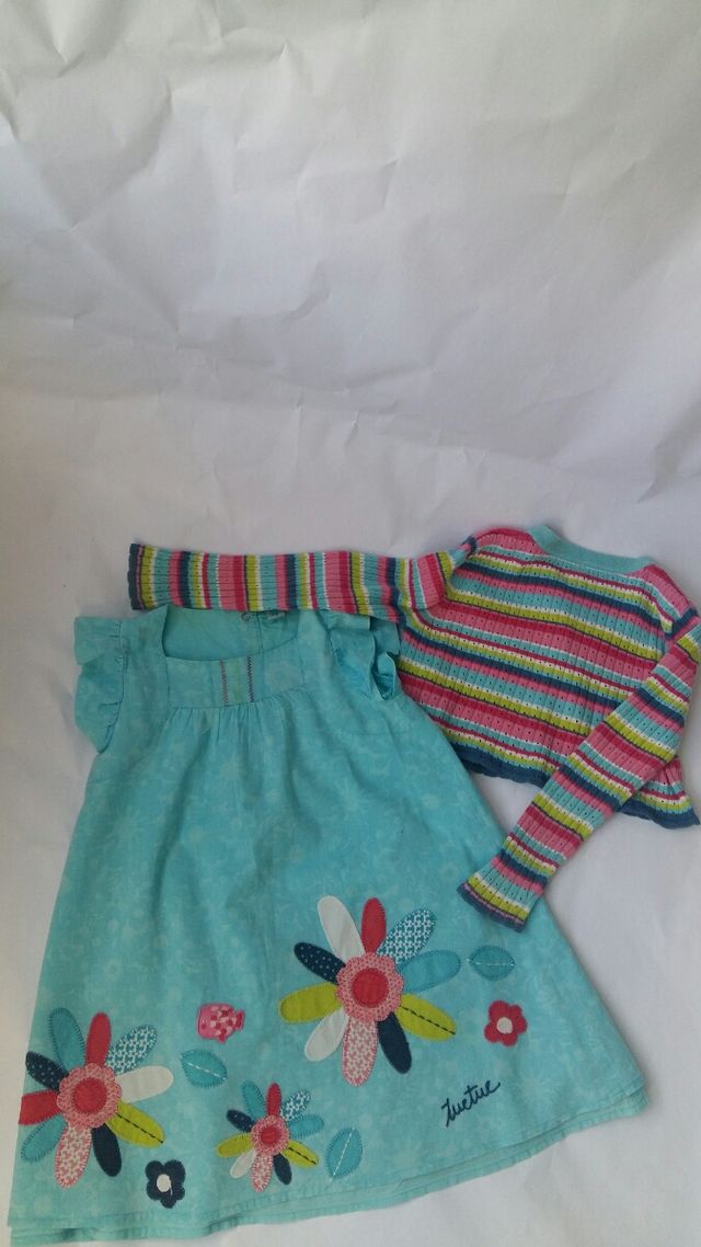 Vestido niña T 4  y chaqueta T 3 Tuc Tuc.