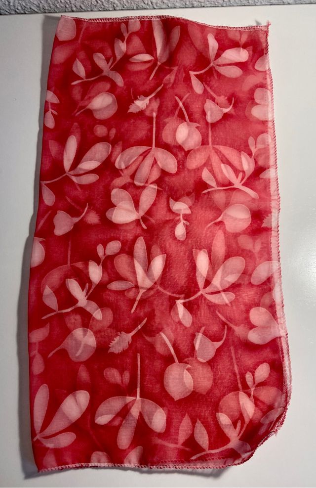 Pañuelos pequeños estampados para el cuello/cabeza