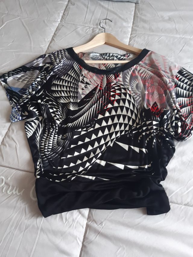 Vestido / Blusa Custo