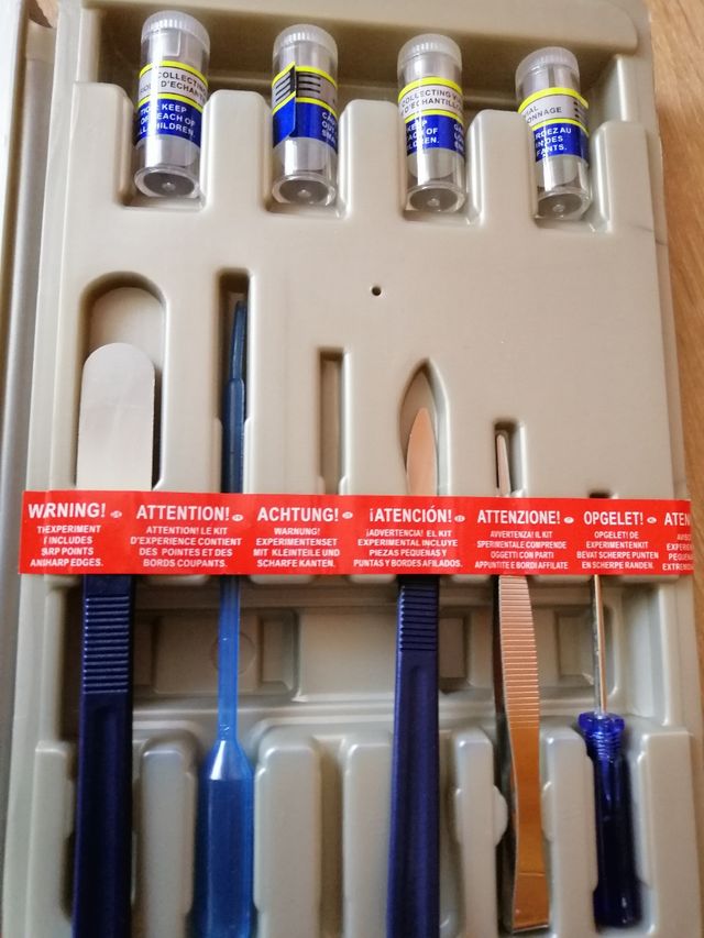 Microscopio educativo.