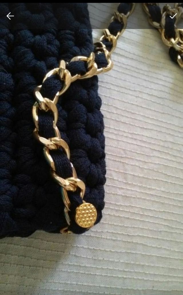 Bolso de ganchillo/crochet. Artesanía. A estrenar