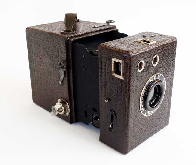 CÁMARA Nº2 BOX REX 6X9 MARRÓN AÑOS 30 FUNCIONA