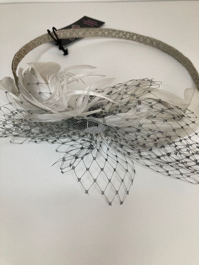 Tocado, Marca El Ropero de Pi, Nuevo