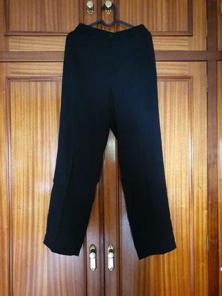 Pantalon vestir de Zanco de segunda mano por 8 EUR en Bilbao en WALLAPOP