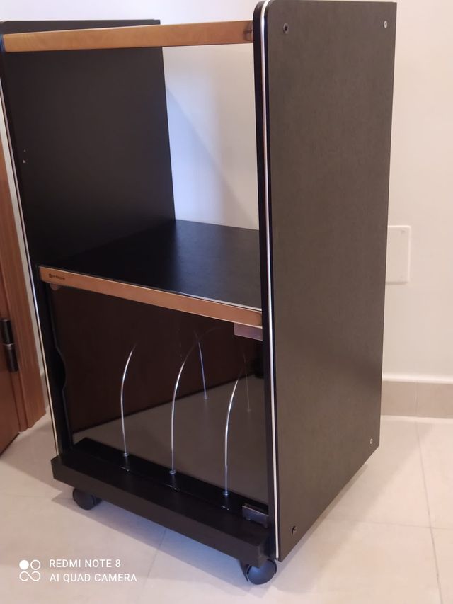 Mueble equipo de música de segunda mano por 70 € en Madrid en WALLAPOP Mueble equipo de música de segunda mano por 70 € en Madrid en WALLAPOP