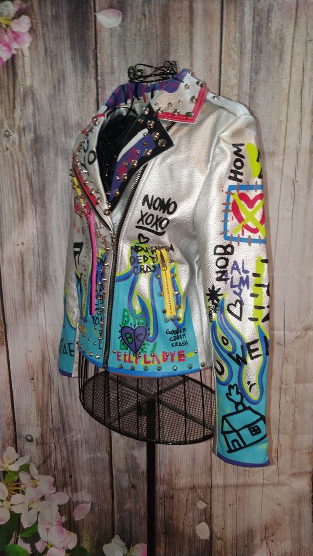 Chaqueta de cuero nueva