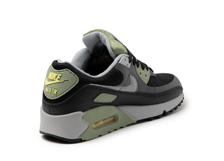 Nike Air Max 90 Gris Verde Negro de segunda mano por 150 EUR en Valladolid  en WALLAPOP