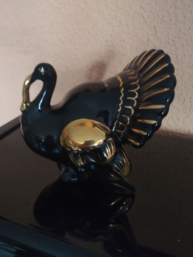 Figura cerámica. RACACER. ESPAÑA.