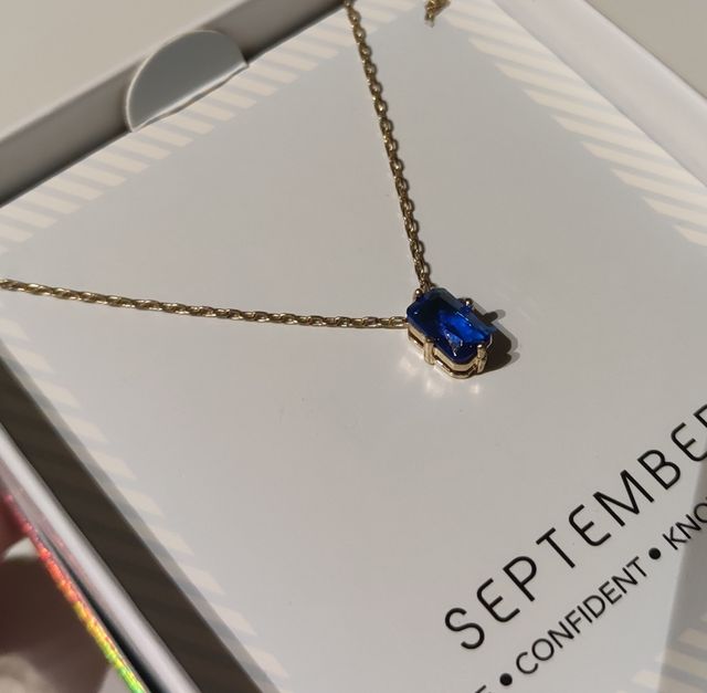 Colgante bisutería septiembre