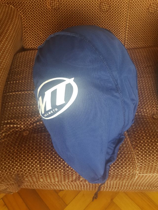 capacete de motocicleta novo