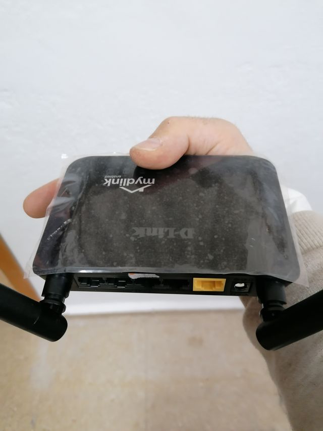 Interruttore DLINK DIR-605L