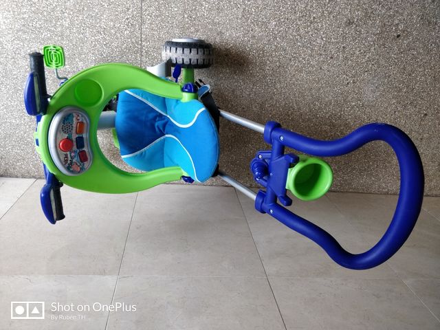 triciclo musical niño