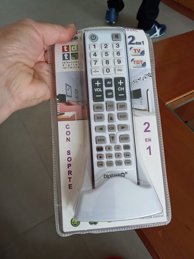 mando televisor universal