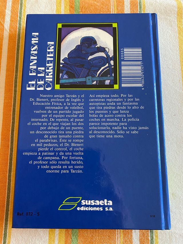 Libro juvenil El fantasma de la carretera