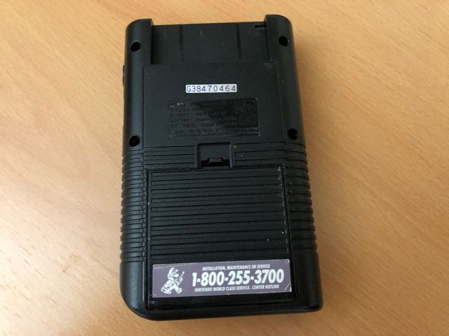 Game Boy Play it Loud