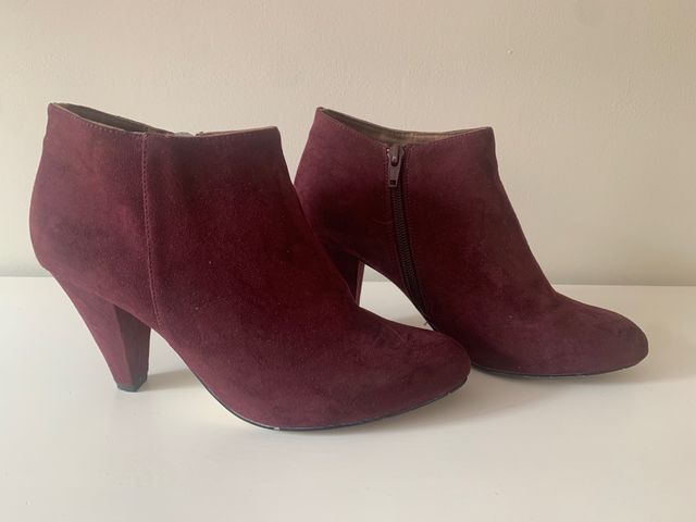 Botines granates ante talla 39