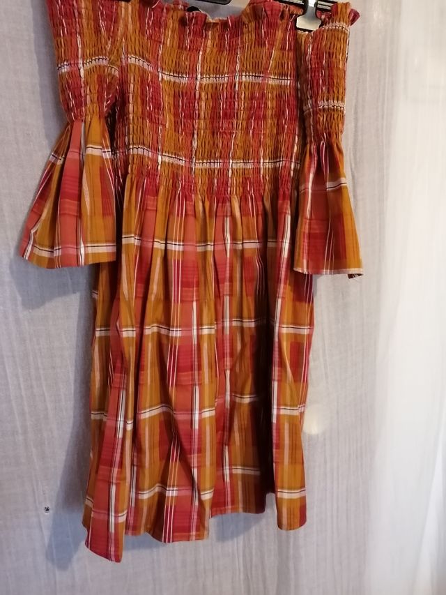 vestido  de cuadros de zara